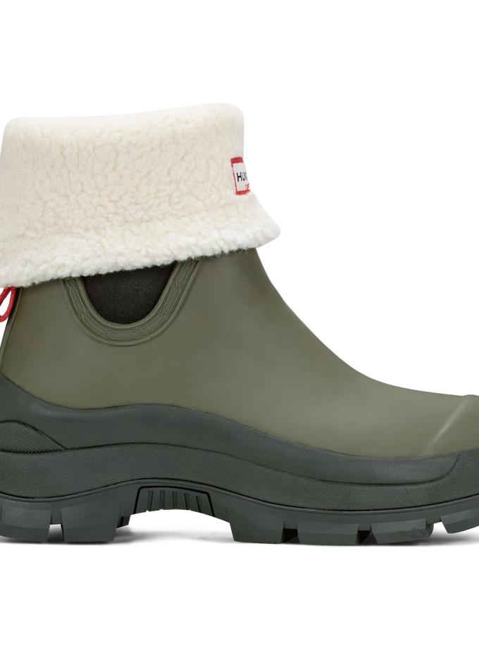 Hunter Boots Women's Esme Lug Sole Waterproof Snow Booties On Sale